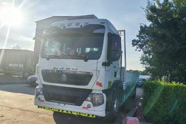 二手中国重汽 HOWO T5G重卡 280马力 6X2 7.8米栏板载货车(国五) 前四后四 曼二手载货车 黄牌