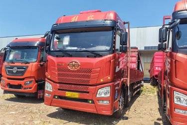 二手青岛解放 JH6重卡 290马力 6X2 9.5米栏板载货车(自动挡)(国五) 前四后四 锡柴二手载货车 黄牌