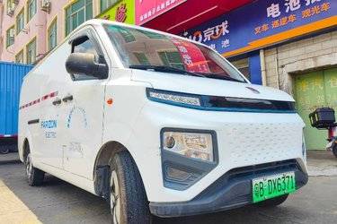 二手远程 全新星享V7E 2025款 智富版 2座 纯电动封闭货车 智芯51.4kWh(国六)二手封闭货车4X2图片