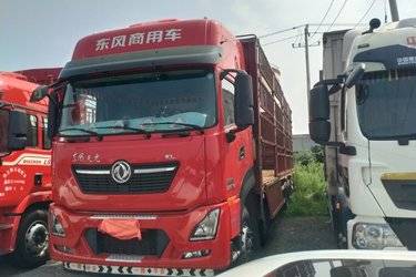 二手东风商用车 天龙KL重卡 舒适版 465马力 8X4 9.6米仓栅式载货车(国六) 前四后八 雷诺二手载货车 黄牌图片