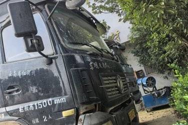 二手东风商用车 天龙KC重卡 450马力 8X4 8.6米自卸车(国五) 前四后八 雷诺二手自卸车 黄牌