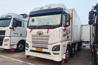 二手冷藏车 青岛解放 解放JH6 520 9.6 8X4图片