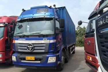 二手福田 欧曼ETX 5系重卡 245马力 6X2 8.6米厢式载货车(国五) 前四后四 康明斯二手载货车 黄牌图片