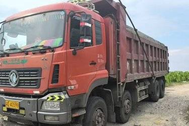 二手东风商用车 天龙KC重卡 350马力 8X4 7.6米自卸车(国五) 前四后八 东风二手自卸车 黄牌图片