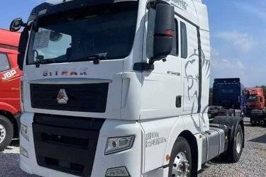 二手中国重汽 汕德卡SITRAK G7重卡 540马力 4X2 牵引车(国六) 单桥 曼二手牵引车 黄牌