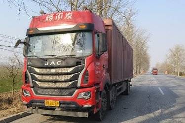 二手江淮 格尔发K5W重卡 290马力 6X2 9.35米厢式载货车(国五) 前四后四 锡柴二手载货车 黄牌