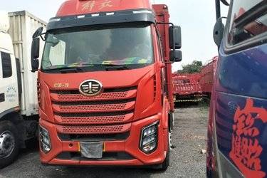 二手一汽解放 J6G 领航版 北方款 320马力 6X2 7.7米仓栅式载货车(国六) 前四后四 锡柴二手载货车 黄牌