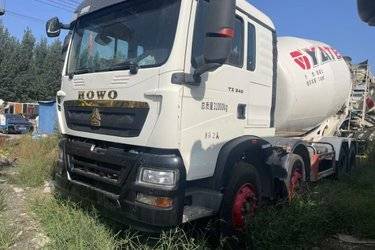 二手中国重汽 HOWO TX 340马力 8X4 7.5方混凝土搅拌车(国五) 前四后八 潍柴二手搅拌车图片
