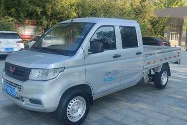 二手五菱 荣光新卡 1.5L 99马力 汽油 2.45米双排栏板微卡(国六) 单桥 五菱柳机二手载货车 蓝牌图片