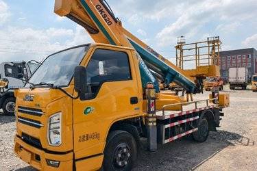 二手高空作业车 湖北程力(程力牌) 江铃汽车底盘 115 21 4X2图片