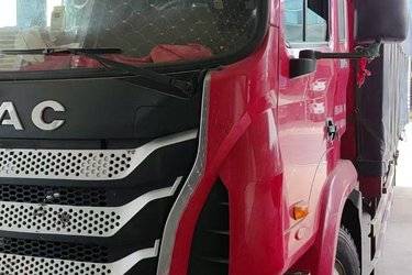 二手江淮 格尔发K5中卡 180马力 4X2 6.8米仓栅式载货车(国五) 单桥 江铃二手载货车 黄牌