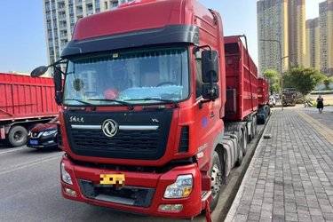 二手东风商用车 天龙VL重卡 450马力 6X4牵引车(国五) 双驱 东风二手牵引车 黄牌图片