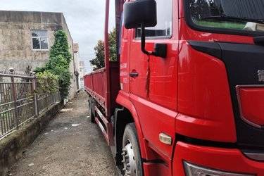 二手陕汽重卡 德龙L5000 经典版 240马力 4X2 6.8米栏板载货车(国六) 单桥 潍柴二手载货车 黄牌图片
