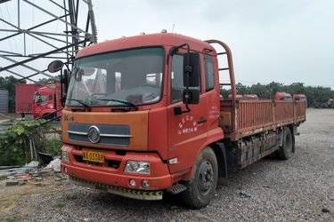 二手东风商用车 天锦中卡 180马力 4X2 6.75米栏板载货车(国五) 单桥 东风二手载货车 黄牌图片