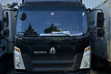 二手中国重汽HOWO 悍将 110马力 舞台车(国五) 单桥 潍柴二手载货车