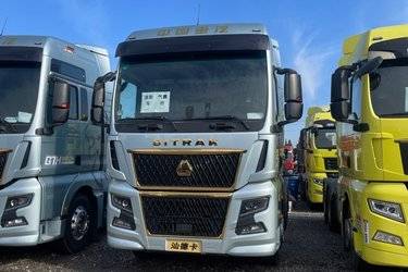 二手重汽汕德卡 SITRAK G7S 奢华版 13L柴油 570马力 6X4 采埃孚12档 AMT自动档 牵引车(国六) 双驱 曼二手牵引车 黄牌图片