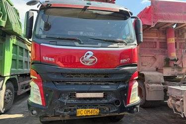 二手东风柳汽 乘龙H7 310马力 8X4 7.2米自卸车(国五) 前四后八 潍柴二手自卸车 黄牌