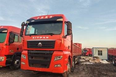 二手中国重汽 汕德卡SITRAK G7H 奢华版 480马力 8X4 9.52米CNG栏板载货车(国六) 前四后八 曼二手载货车 黄牌图片