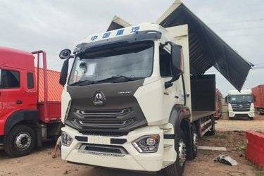 二手中国重汽 豪瀚J5G重卡 280马力 6X2 9.52米厢式载货车(国五) 前四后四 曼二手载货车 黄牌图片