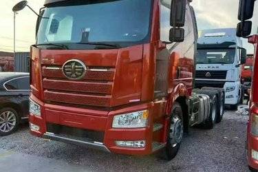 二手一汽解放 J6P重卡 领航版 460马力 6X4牵引车(国五) 双驱 锡柴二手牵引车 黄牌图片