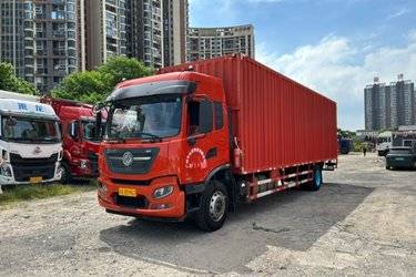 二手东风商用车 天锦KR 245马力 4X2 9.8米厢式载货车(国五) 单桥 东风康明斯二手载货车 黄牌图片