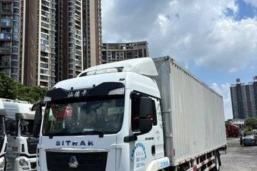 二手中国重汽 汕德卡SITRAK G5重卡 250马力 4X2 9.6米厢式载货车(国六) 单桥 曼二手载货车 黄牌图片
