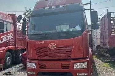 二手一汽解放 J6L中卡 240马力 6X2 6.8米栏板载货车(国五) 前四后四 潍柴二手载货车 黄牌