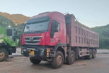 二手上汽红岩 杰狮C500重卡 450马力 8X4 8.3米自卸车(国五) 前四后八 上菲红二手自卸车 黄牌
