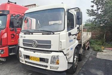 二手东风商用车 天锦中卡 245马力 6X2 7.7米载货车(国五) 前四后四 东风康明斯二手载货车 黄牌