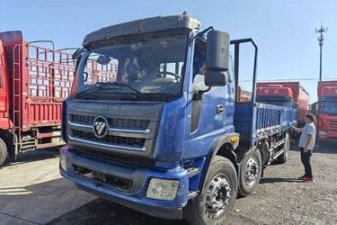 二手福田 瑞沃Q5 220马力 6X2 7.8米栏板载货车(国五) 前四后四 玉柴二手载货车 黄牌