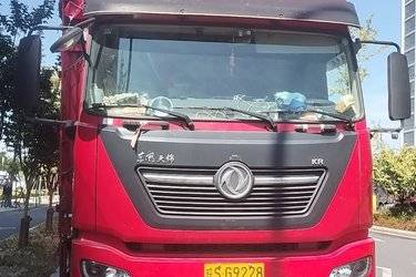 二手东风商用车 天锦KR PLUS 舒适版 290马力 4X2 9.8米厢式载货车(国六)(高顶双卧)(国六) 单桥 康明斯二手载货车 黄牌