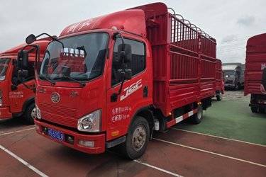 二手解放 J6F 130马力 4.21米单排仓栅式轻卡(国五) 单桥 潍柴二手载货车 蓝牌
