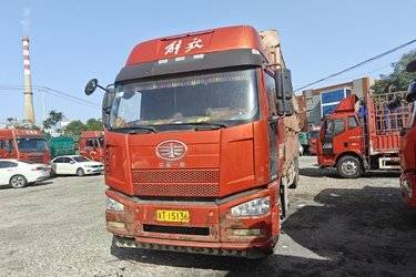 二手一汽解放 新J6P重卡 质惠版 420马力 8X4 9.5米仓栅式载货车(国五) 前四后八 锡柴二手载货车 黄牌