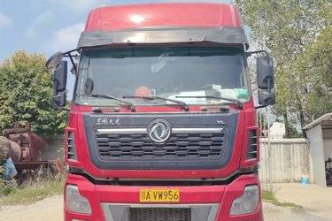 二手东风商用车 天龙重卡 启航版 450马力 6X4牵引车(国五) 双驱 东风二手牵引车 黄牌图片