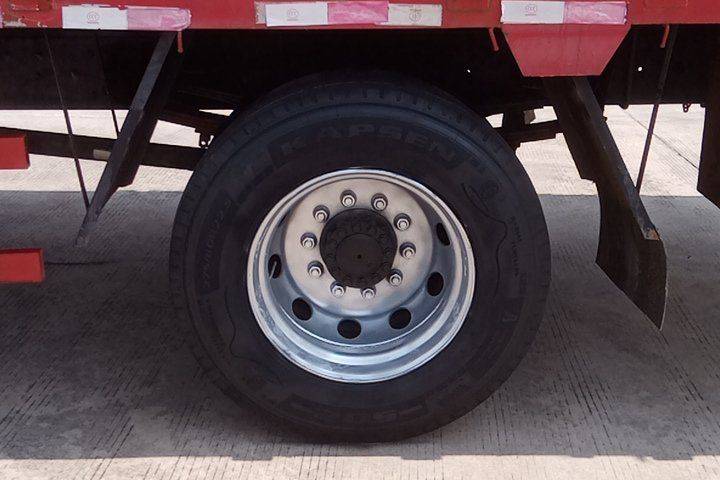 二手一汽解放 220马力 载货车