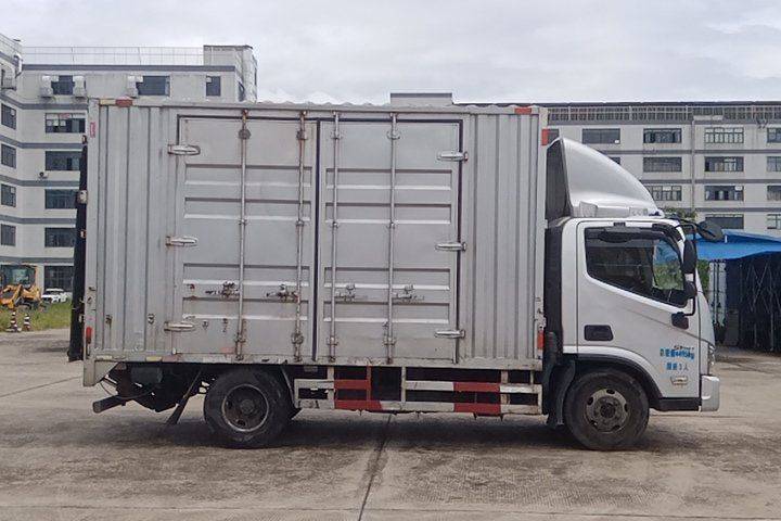 二手福田欧马可 150马力 载货车