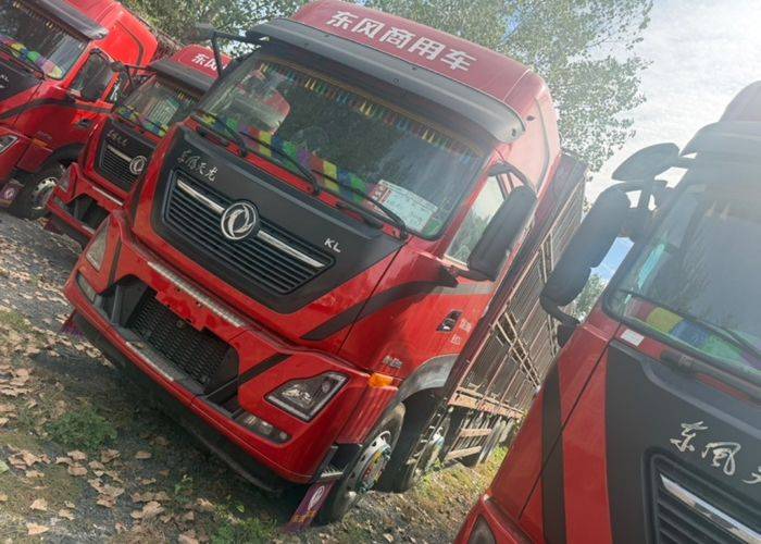 二手东风商用车 465马力 载货车
