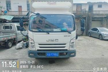 二手江铃 凯运升级版 宽体 普通款 116马力 4.08米单排厢式轻卡(气刹)(国五) 单桥 江西五十铃二手载货车 蓝牌图片