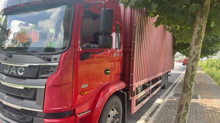 二手江淮格尔发 220马力 载货车