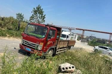 二手中国重汽 豪曼H3 170马力 4X2 4.2米自卸车(国五) 单桥 云内动力二手自卸车 蓝牌图片
