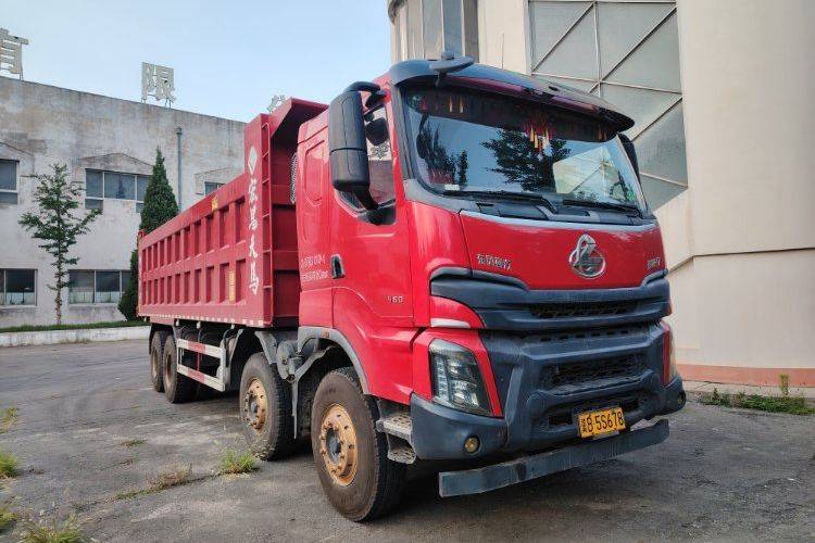 东风柳汽乘龙 460马力 自卸车
