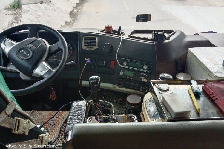 二手江淮格尔发 240马力 载货车