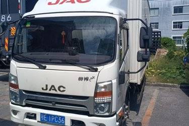 二手江淮 帅铃Q6 130马力 4.12米单排厢式轻卡(国六) 单桥 安徽康明斯二手载货车 蓝牌图片