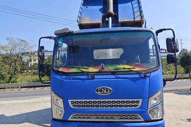 二手南骏汽车 瑞吉J30D 140马力 4X2 3.9米自卸车(国五) 单桥 玉柴二手自卸车 蓝牌图片