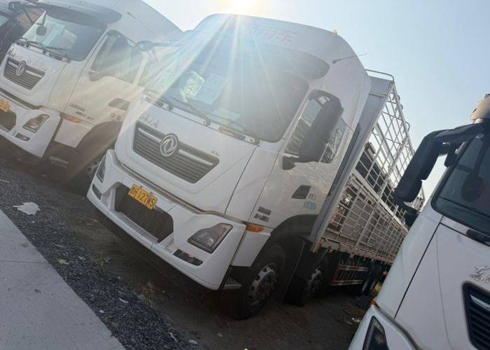 二手东风商用车 465马力 载货车