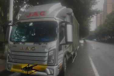 二手江淮 骏铃A9 山区版 3L LNG/CNG 129马力 法士特8档 4.18米单排仓栅式轻卡(国六) 单桥 云内动力二手载货车 蓝牌图片