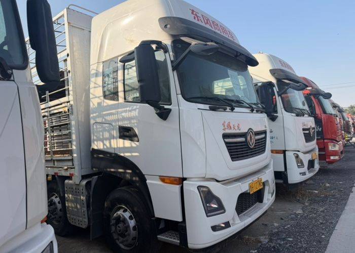 二手东风商用车 465马力 载货车