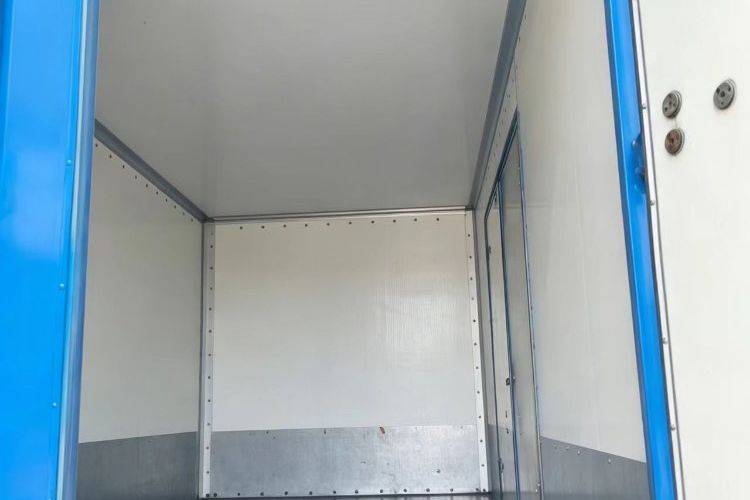 二手江铃汽车 152马力 载货车