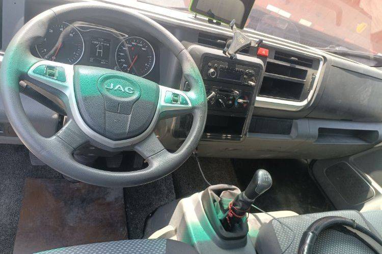 二手江淮帅铃 130马力 载货车