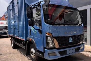 二手重汽HOWO 统帅 4.5T 4.15米单排纯电动厢式轻卡 宁德时代120.27kWh  二手电动卡车电动载货车图片